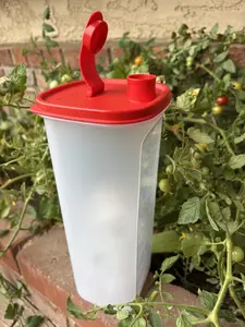Agua fresh 2 litros con medida de mililitros y onzas