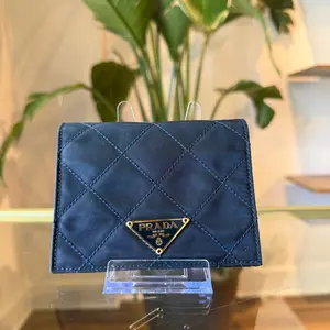 Pre-owned PRADA nylon Small Leather Goods Quilted Bifold Wallet