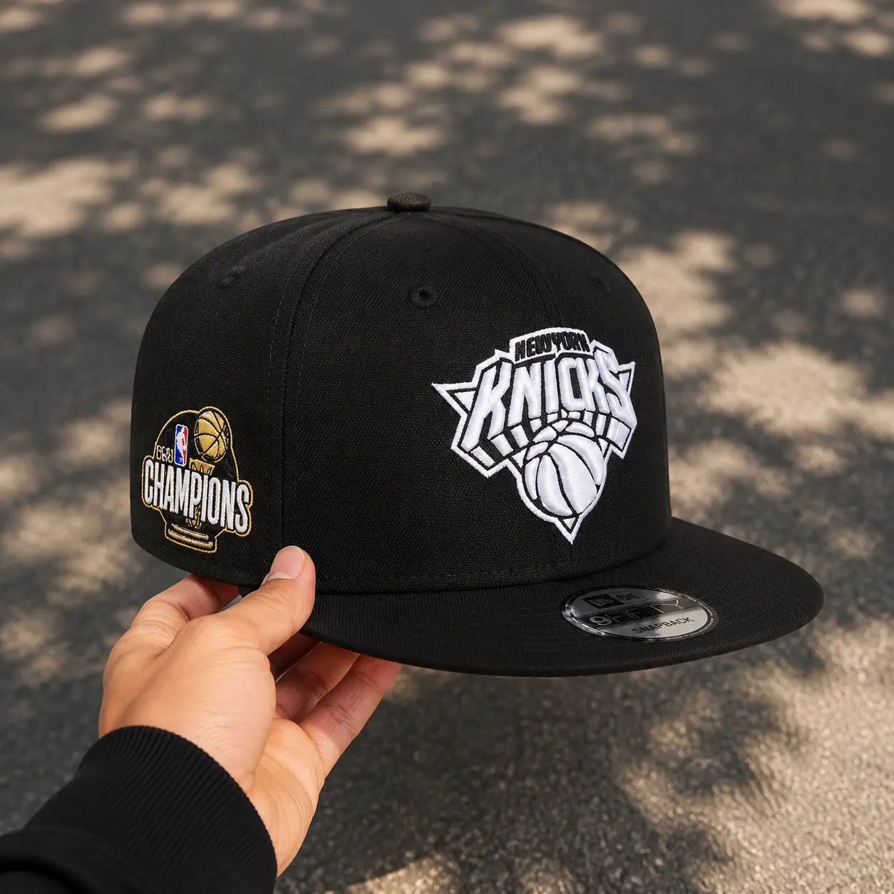 New York Knicks 2026 Champions Sidepatch Black & White 9FIFTY Snapback
