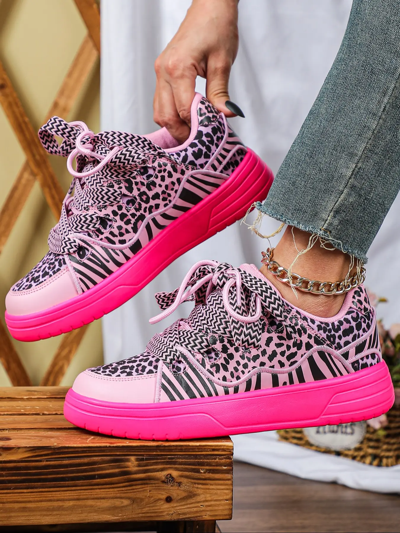 Women's Fashion Colorblock Leopard Zebra Style Casual Sneakers