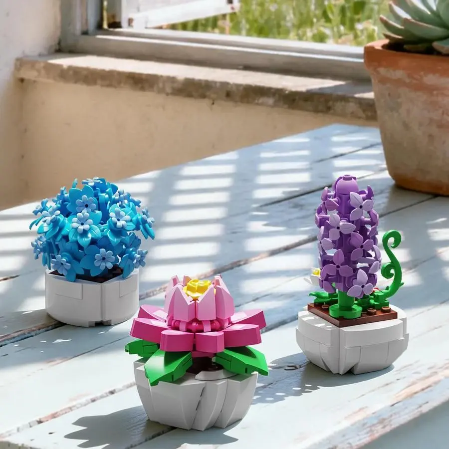 3D Botanical Building Block Set - Forever Rose Decorated Mini Flower Bouquet Kit, STEM Educational Toy for Kids Ages 6+, Durable Colorful Fidget Puzzle, DIY Gift for Girls, House Decoration for Black Friday, Prime Day, Cyber Monday, St. Patrick’s Day