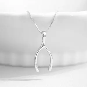 Unbreakable Wishbone Necklaces for Women Turkey's Sternum Shaped Statement Female Necklace Party Jewelry Couple Love Gift