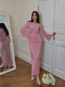 Luxury Pleated Islamic Clothing Set for Muslim Women, Modest Bell Sleeve Top, Long Skirt Abaya Suit for All Seasons and Special Occasions Modesty, Abaya Hijab Set
