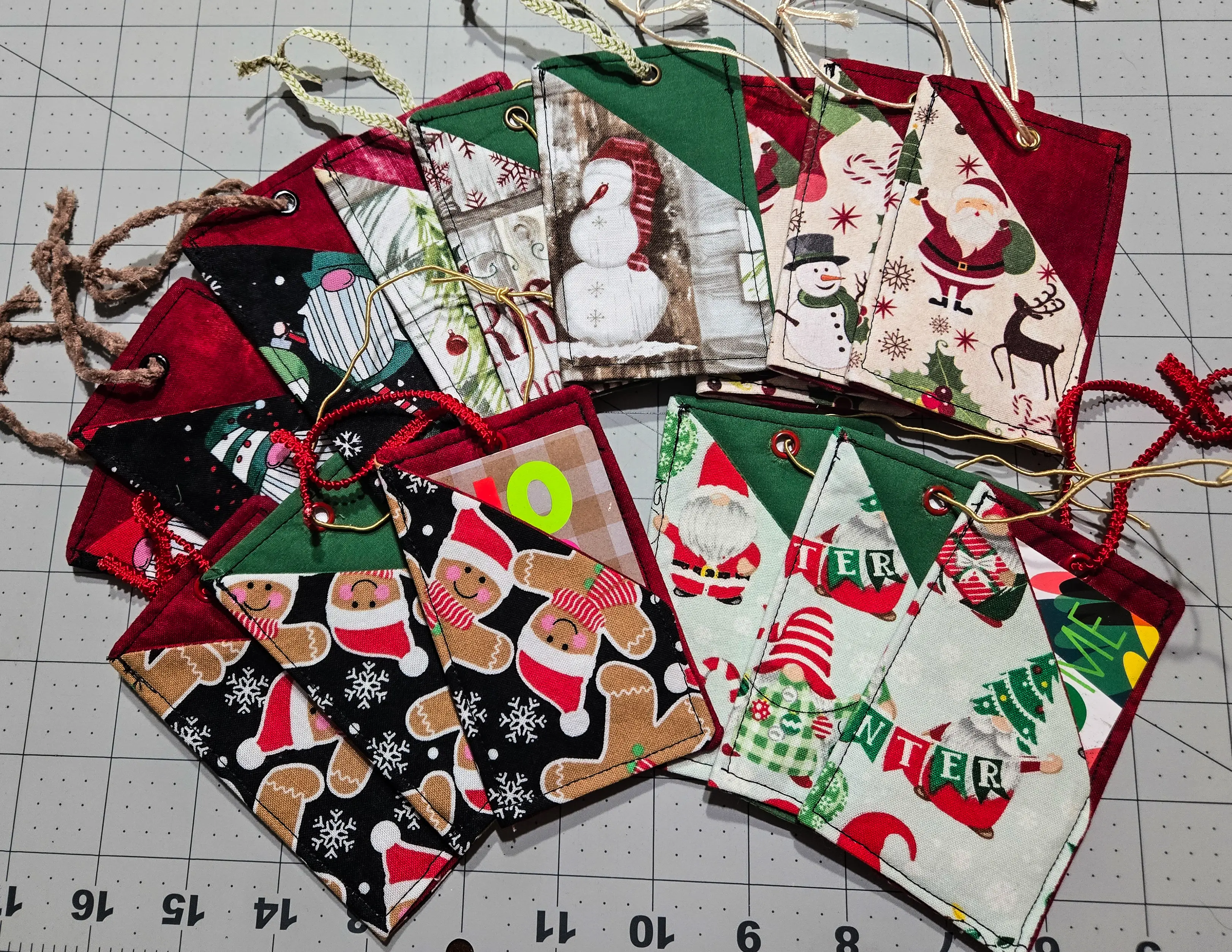 Festive & Everyday Designs Holiday Gift & Business Card Holders - Perfect for Christmas Gifts and Daily Use - Holds Up to 30 Business Cards - Versatile and Functional