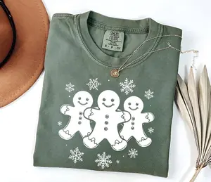 Comfort Colors Gingerbread Shirt | Cute Christmas Shirt | Gingerbread Man T-Shirt | Women Holiday T-Shirt | Gift for Baker | Xmas Shirt