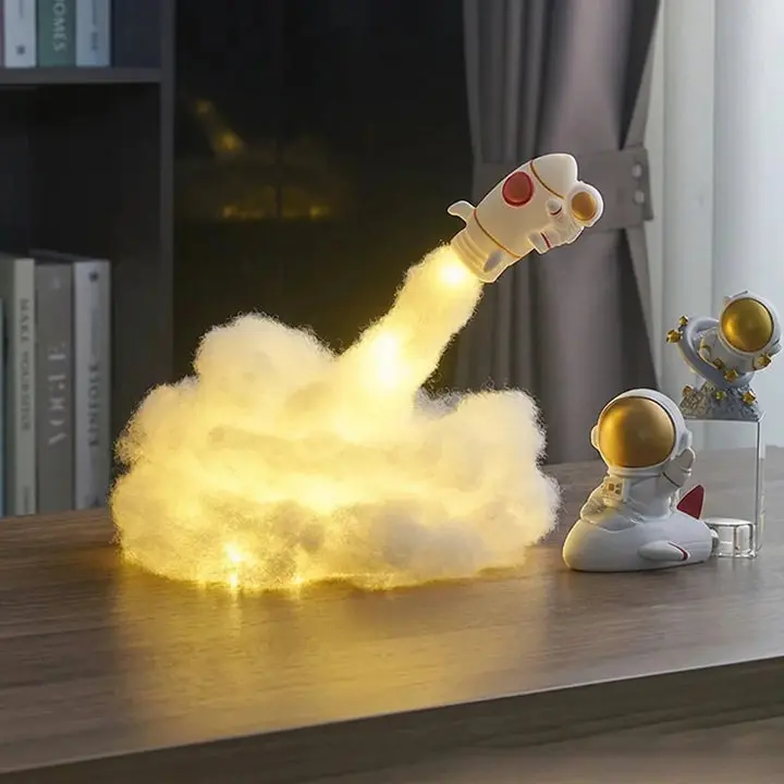 Astronaut Night Light - Ignite Imagination!