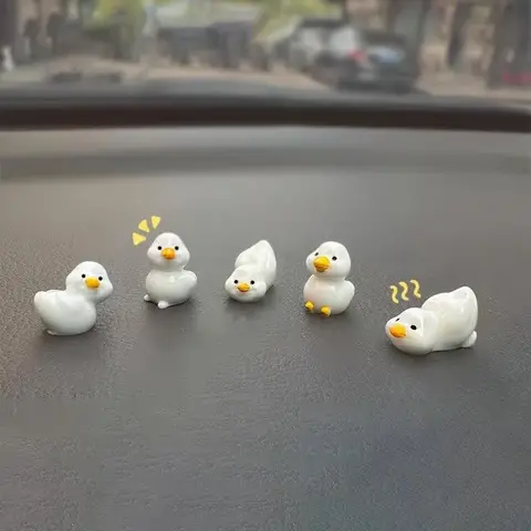 Cute Duck Design Car Dashboard Ornament, Mini Resin Duck Decoration, Car Interior Decoration Accessories for Car, Home, Office