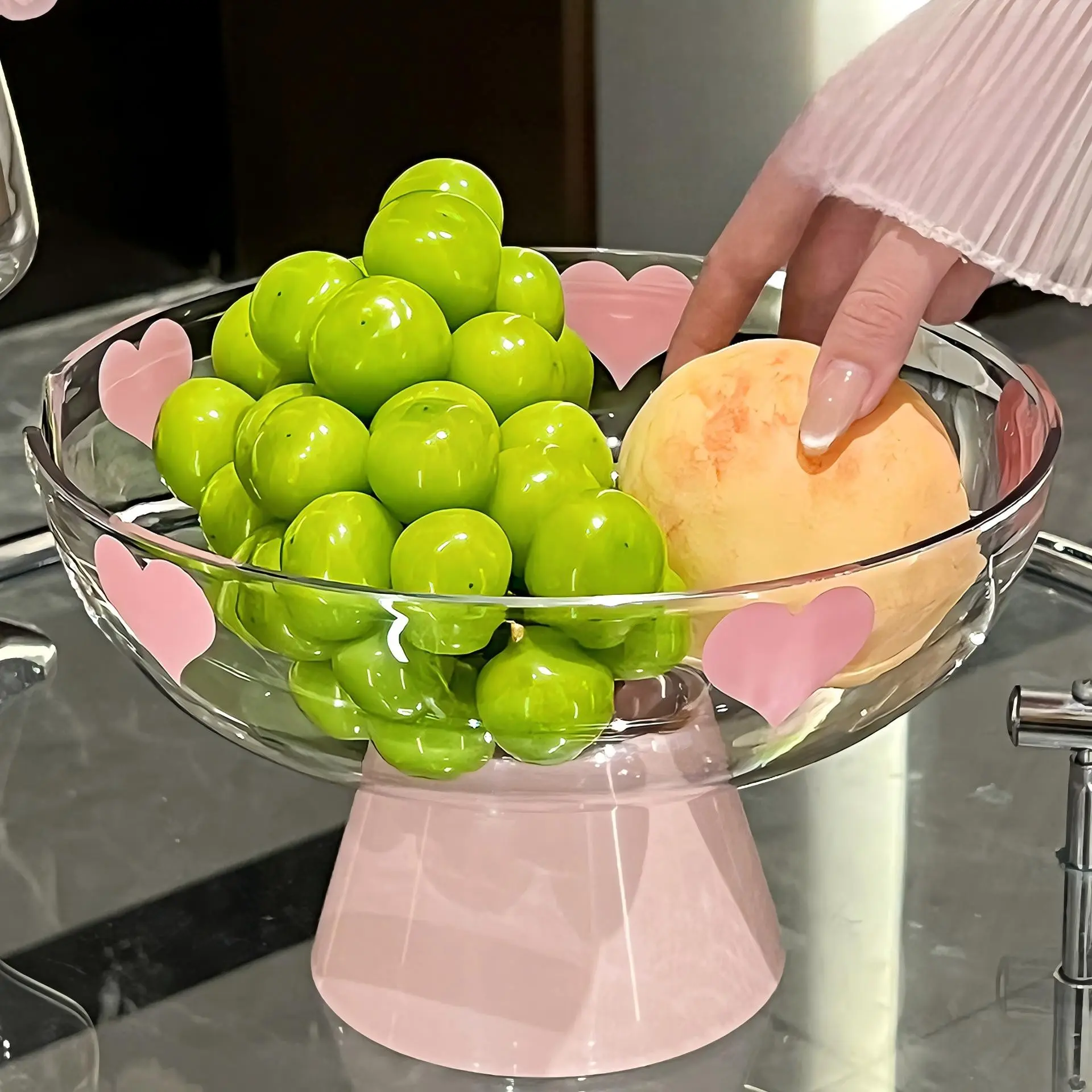 Elegant Heart-Shaped Storage Tray, High-End Desktop Organizer, Creative Fruit Bowl, Large Capacity Snack Plate, Serving Platters, Pedestal Platter for Living Room