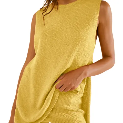 BerryGo Women's 2-Piece Ribbed Knit Matching Set - Soft Cozy Boat Neck Sweater Tunic Top & Shorts, Chic Casual Outfit for Vacation, Home Use