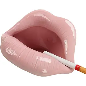 Creative ceramic cigarette ashtrays with lips style fashion home decorationspink
