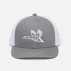 Richardson 112 Flying Duck Logo Trucker Hat – Embroidered Bird Graphic Mesh Back Baseball Cap, Adjustable Snapback, Classic Outdoor Style