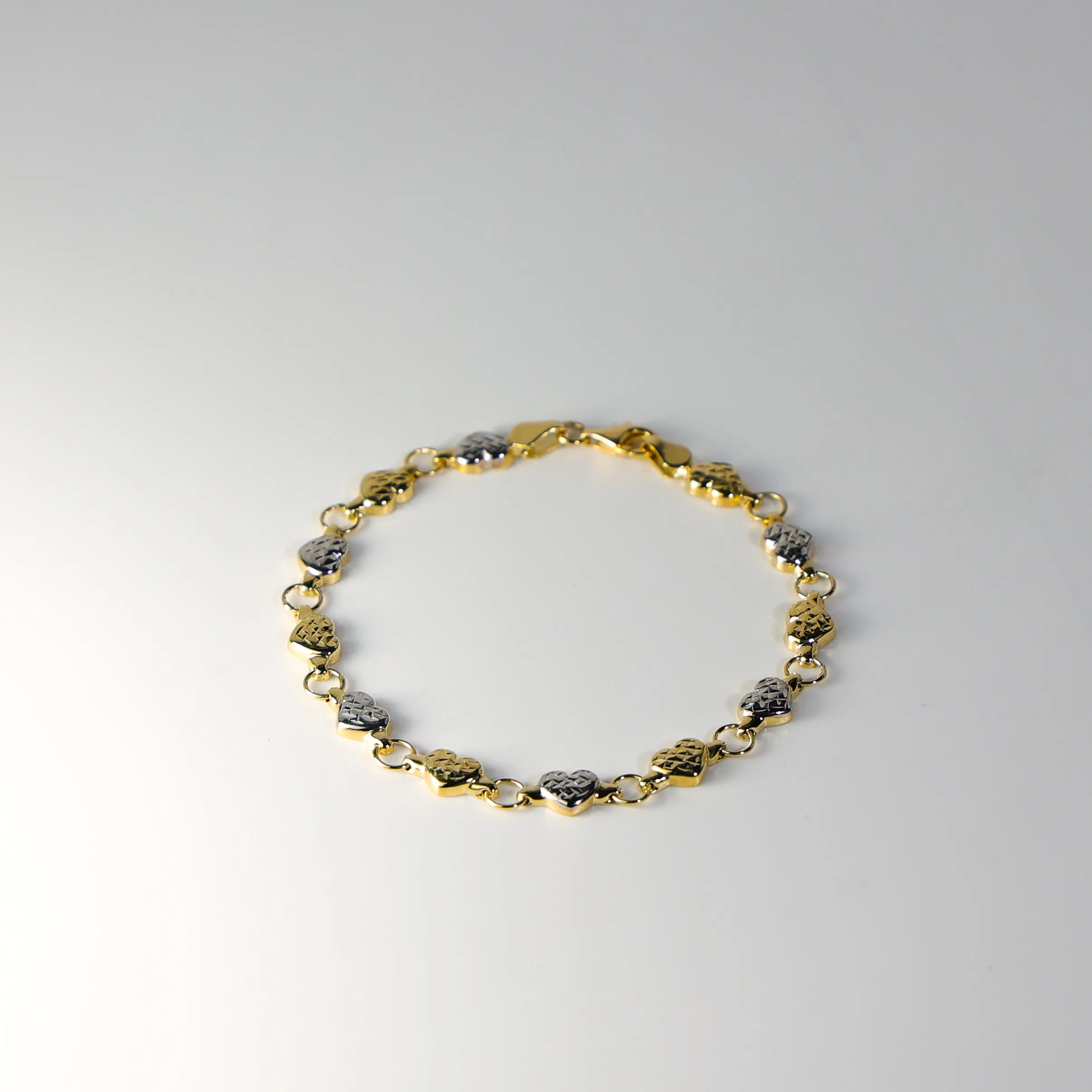 14K Gold Stampato Heart Bracelet - Model AB0265