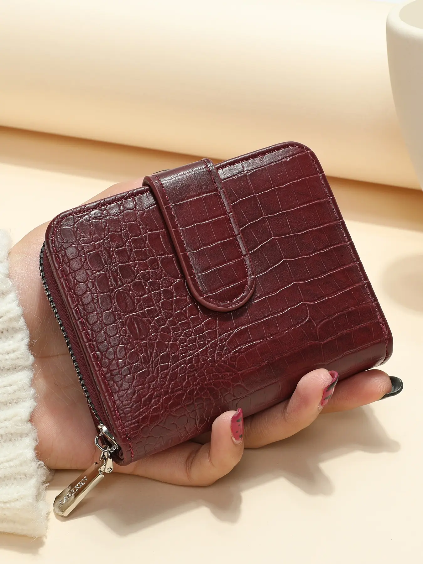 New Women's Crocodile Pattern Zipper Wallet, Casual Wallet, Large Capacity Coin Purse, High-Quality Leather Card Holder, Compact and Convenient, Perfect Gift, Zipper Wallet Design, Ladies Wallet, Wallet With Zipper
