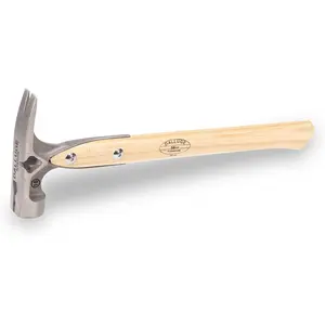 16 oz Titanium Hammer, Magnetic Nail Holder, Milled Face, 17 Inch Handle, Construction Tool for Linemen & Builders, Efficiency-Enhancing Hammer VN07180
