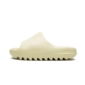 Yeezy Slide "Bone" FW6345