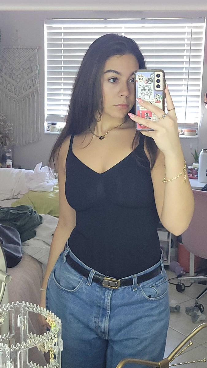 Item: Thinner Strap Black, M/L