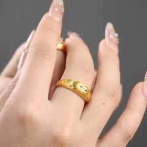 Italian Vintage Brushed Starburst Gemstone Ring Vintage Flowery Flower Zirconia