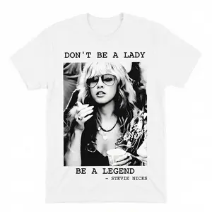 “Don't Be a Lady, Be a Legend” Shirt: Stevie Nicks Vintage T-Shirt & Sweatshirt, Comfort Colors Shirt, Music Concert, Gift for Women and Men -KT0514