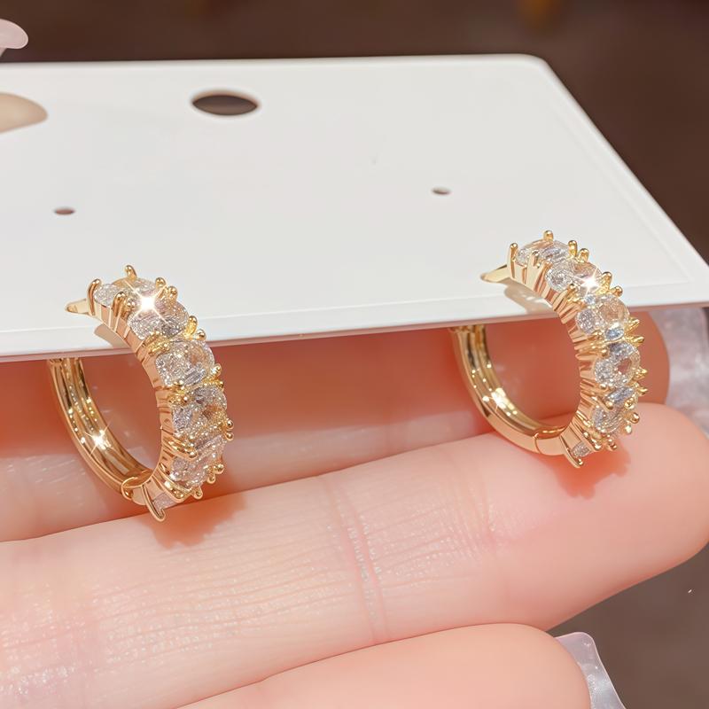 Fashionable and elegant earrings, sparkling accessories for women, earrings for women, Full diamond circular ear ring design,stylish accessories, casual and fashionable jewelry, Mother's Day and Valentine's Day gifts, jewelry gifts for her