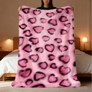 Sweet Cool Heart Leopard Print Plush Blanket, Soft Comfortable Warm Blanket, Ideal Gift for Bedroom Sofa Bed Air Conditioning