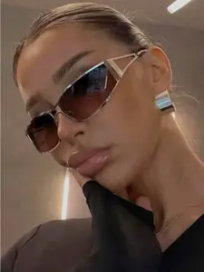 Women's Retro Y2K Hollow Out Fashion Glasses, Summer Beach Vacation Outdoor Travel Sunshade, Street Style Festival College Back-To-School, Trendy Beach Eyewear, Trendy Shades