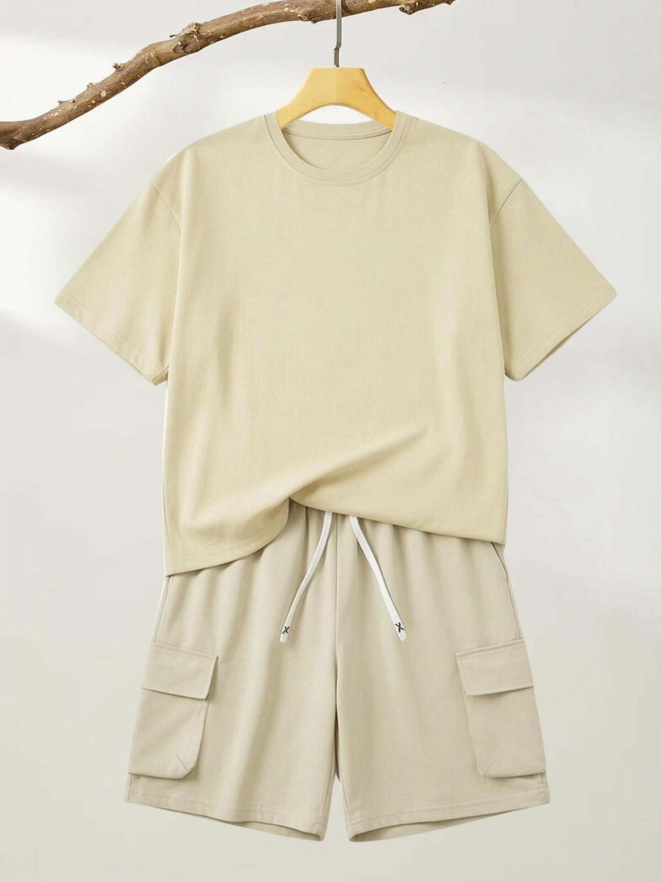 Minimalist Cargo Aesthetic Mens Timeless Athletic Shorts with Sleek Cargo Pocket Detail and Elastic Drawstring Waist for High Street Fashion and Casual Social Outings