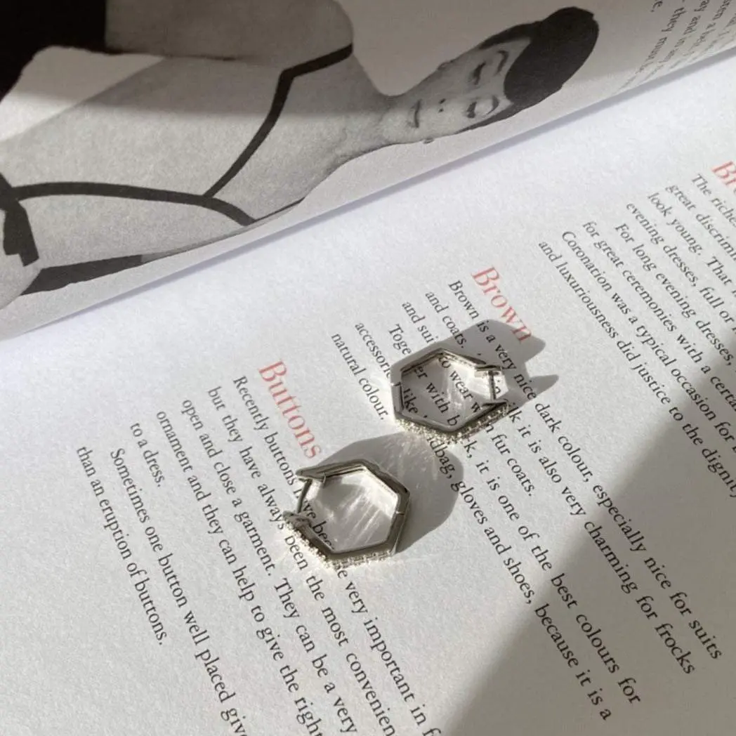 HEXAGON HOOP EARRINGS