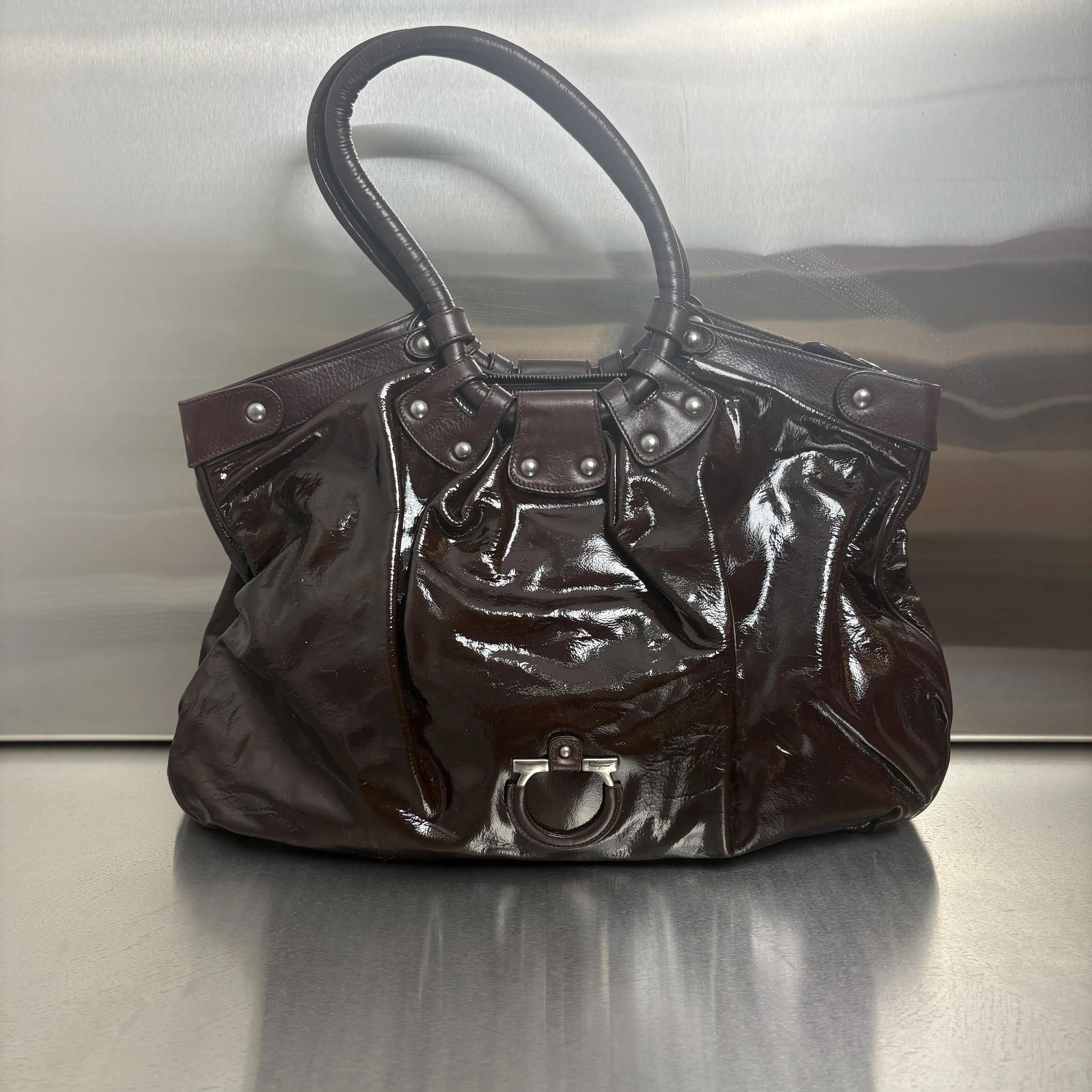 Pre-owned Patent Leather Shoulder Bags Salvatore Ferragamo Black Handbag