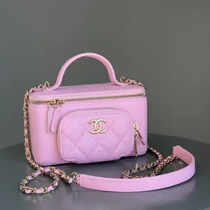 Pre-owned Leather Toiletry Bags Chanel Business Affinity Top Handle Vanity Case With Chain