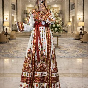 Bridal Thobe Full Embroidered with Rich Embroidery Patterns and Elegant Design for Special Occasions Muslim Evening Dress Maxidresses Modest Style Dress