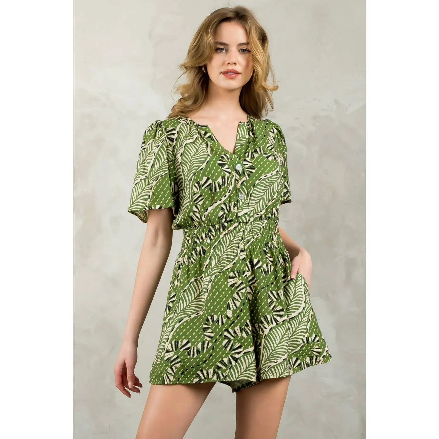 Smocked Waist Print Romper: GREEN