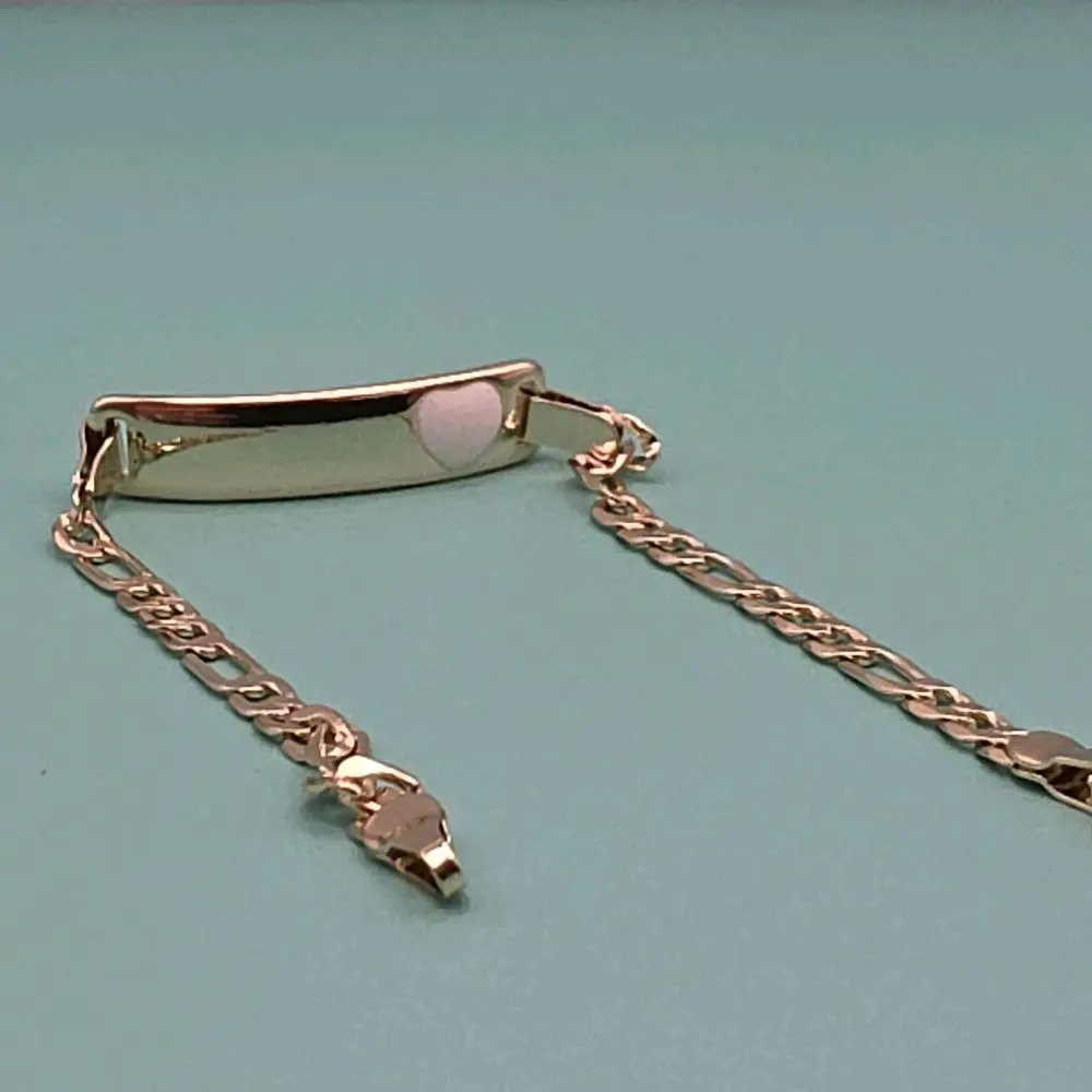 Heart white beautiful styleI ID bracelet 6"inches kids sizes figaro GOLD-PLATED ENGRAVING AVAILABLE Personalized Jewelry