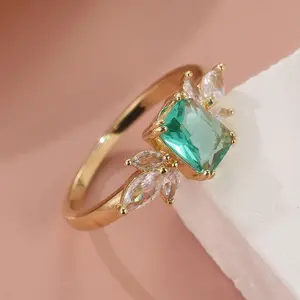 Forest Style Emerald Butterfly Ring with Metal Coating Light Luxury Instagram Niche Design White High-End Feeling Index Finger Accessory