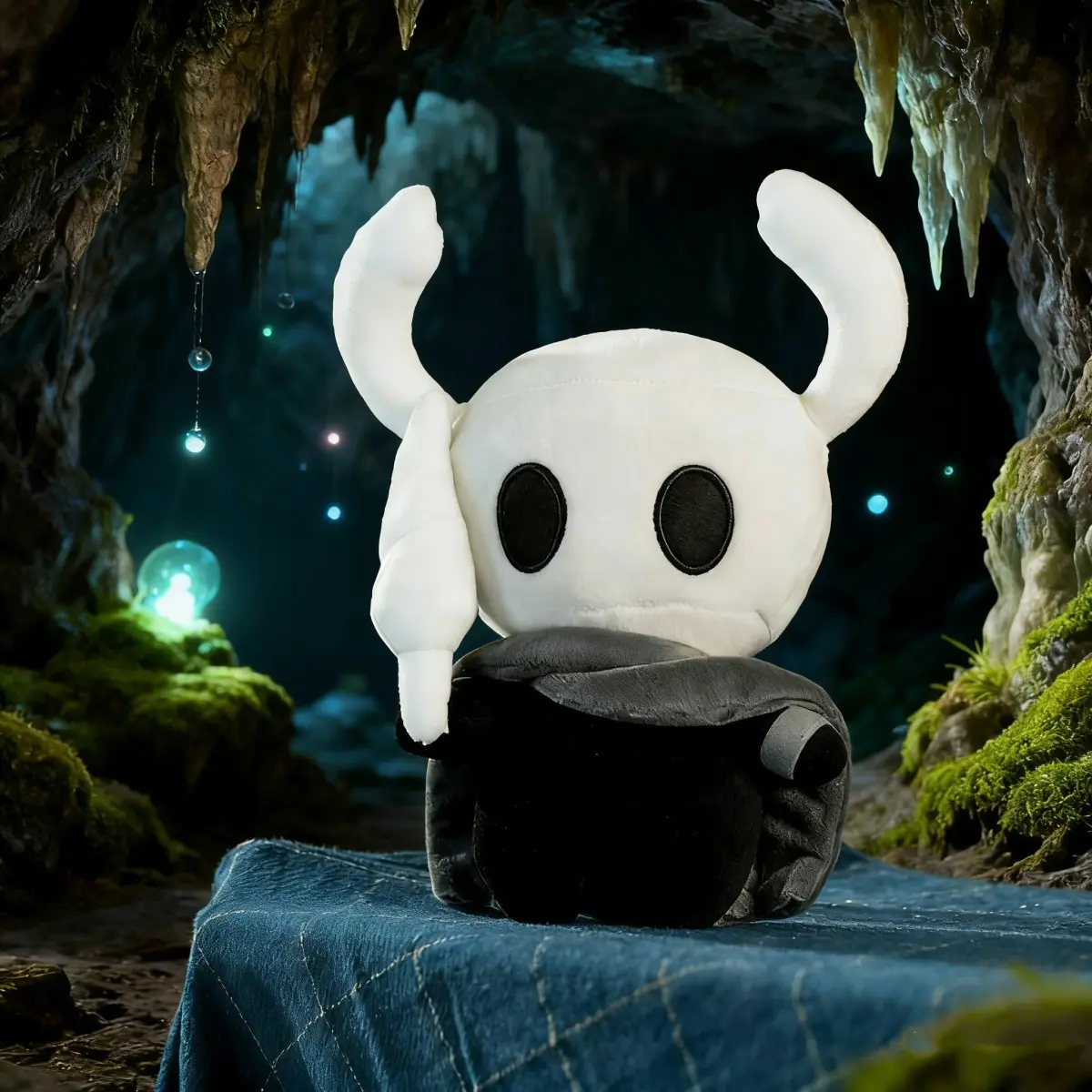 Hollow Knight Plush Toy, Soft Stuffed Collectible Game Anime Figure Doll, Perfect Gift for Kids & Boys, Ideal for Birthdays, Holidays, Easter