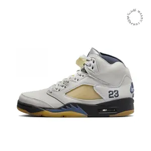 Light Gray Smooth Leather High-Top Retro Basketball Shoes with Beige Suede and Black Sawtooth Midsole