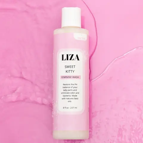 LIZA Full Body Wash 8 OZ - Gentle Cleanser with Hydrating Oils & Fresh Scent for Soft Skin
