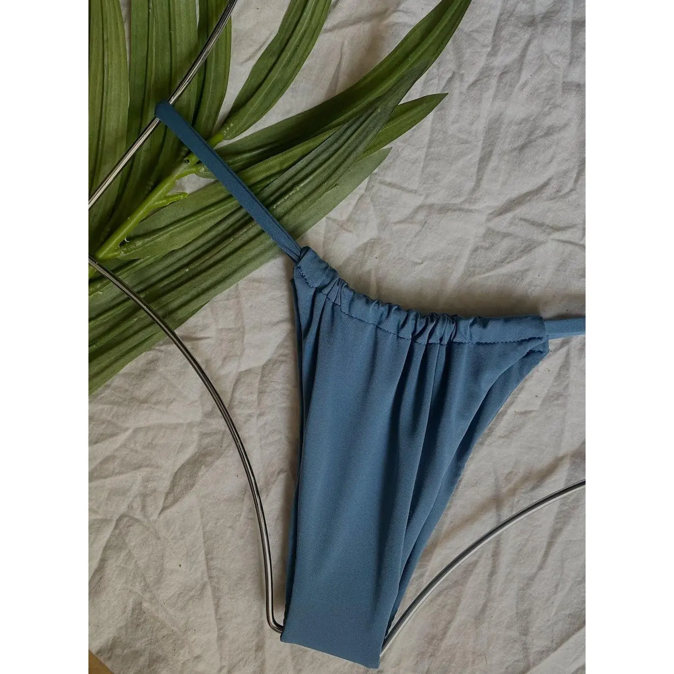 RUCHED CHEEKY SCRUNCH SWIM BOTTOMS