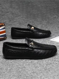 Men's Casual Loafers Classic Fashion Comfort Soft Sole Slip-On Lightweight Driving Shoes, Versatility and Comfort Bean Shoes