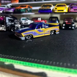 2026 Hot Wheels Bounce N Bass Custom Die-Cast Car (Collector's Edition)