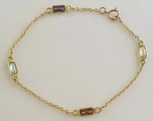 Gold links bracelet