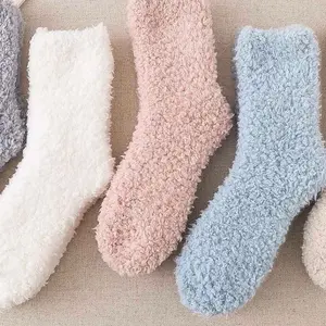 FUZZY COMFY SOCKS