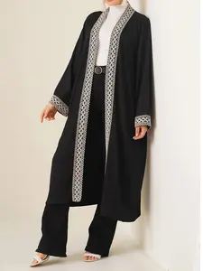 Elegant Women's Long Robe with Lace Details, Pure Color Arabic Style, Suitable for All Seasons, Stylish Ladies' Clothing, Traditional Arabic Robe