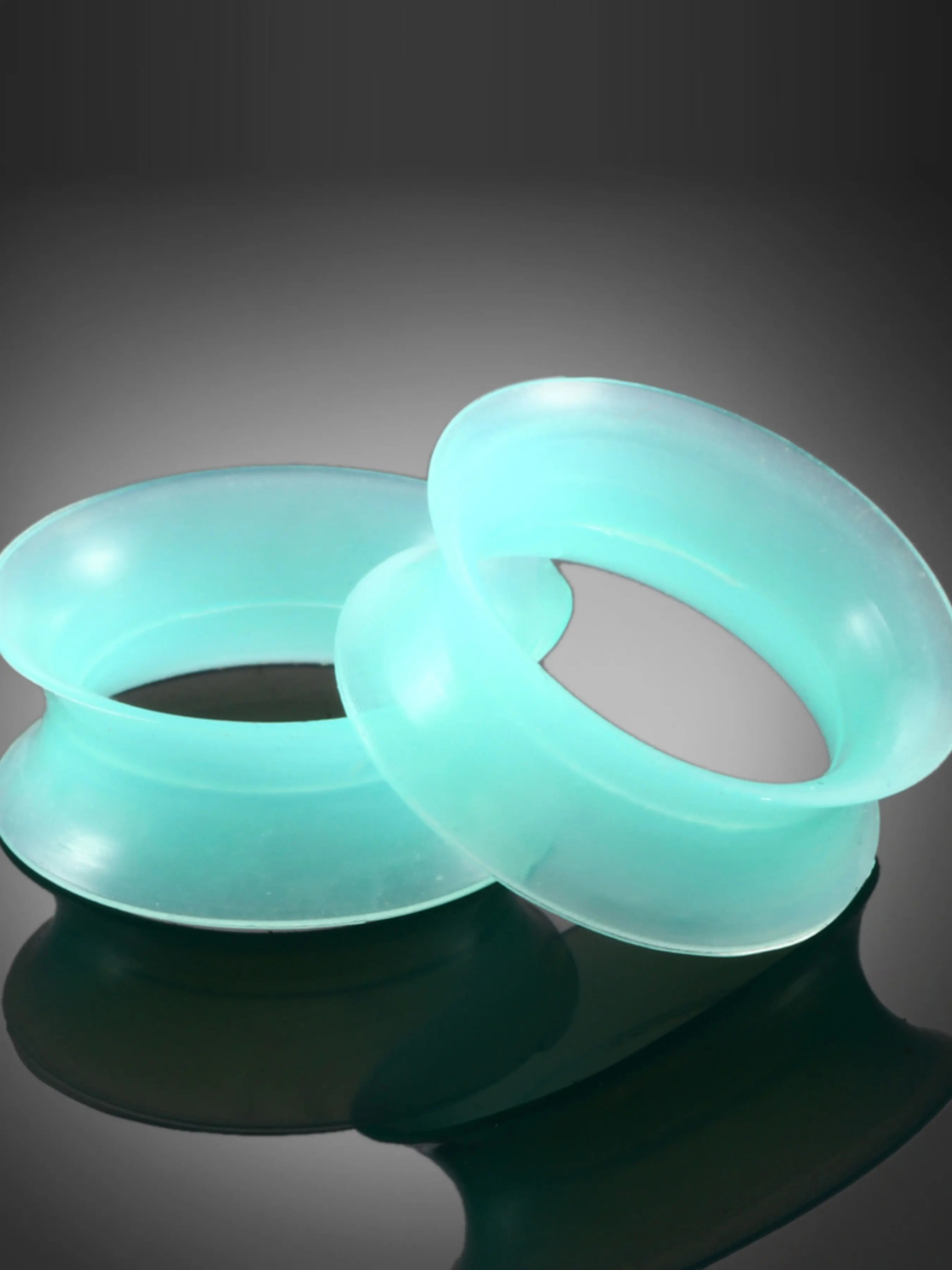 2pcs/lot Ear Flesh Tunnel Flexible Hider Ear Plugs Expander Piercing Green Hollow Earring Gauges Body Piercings Jewelry Ear Accessories 3-25mm High Quality Earrings