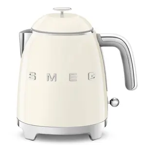SMEG Mini Electric Kettle | Cream SMEG Mini Electric Kettle | Cream