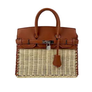 fashion woman Women Handmade Woven Bag, Casual Fashion Crossbody Handbag, Classic Picnic Bag, All Season Daily Shoulder Bag, Ideal Gift for Women