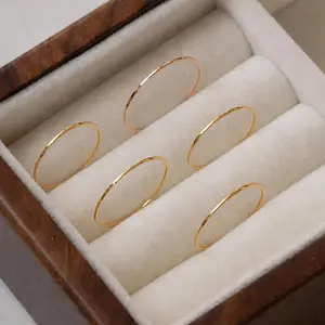 Upgraded 5PCS Dainty Gold Stacking Rings for Women Stainless Steel Thin Band Minimalist Stackable Knuckle Rings Set Sizes 5-9 Daily Wear Casual Work Parties Gifts ring non tarnish
