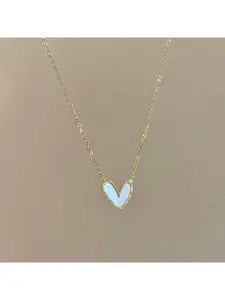 The Everyday Staple: Minimalist Dainty Gold Heart Necklace for Layering