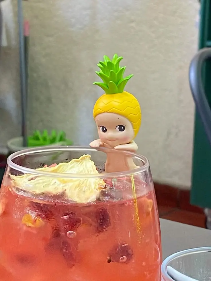 Style Fruit Hipper Series Blind Box Mini Figure – Kawaii Collectible Doll for Desk, Laptop & Phone Decor, Cute Mystery Surprise Gift