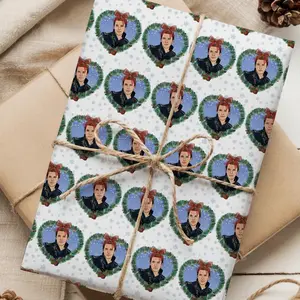 Jonathan Bailey Christmas Wrapping Paper, Sexiest Man Holiday Gift, Jonathan Bailey Wicked Paper Roll, Xmas Gift Wrap, Heart Jonathan Bailey