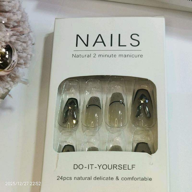 9boxes heart Press On Nails Fake Nails French Nude Nails Nail Tip with Assorted Designs and Colors microFrenchtips.